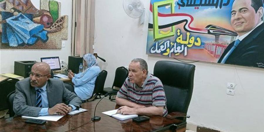 تعليم
      أسيوط:
      لم
      نتلق
      أية
      شكاوى
      من
      امتحان
      الهندسة
      للشهادة
      الإعدادية 