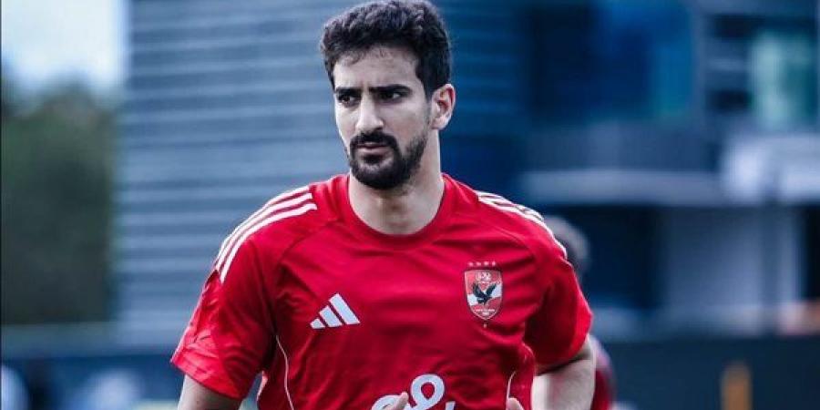 عموتة
      يرفض
      استمرار
      بن
      رمضان
      في
      الأهلي
      ولاعب
      أفريقي
      يعوض
      رحيله