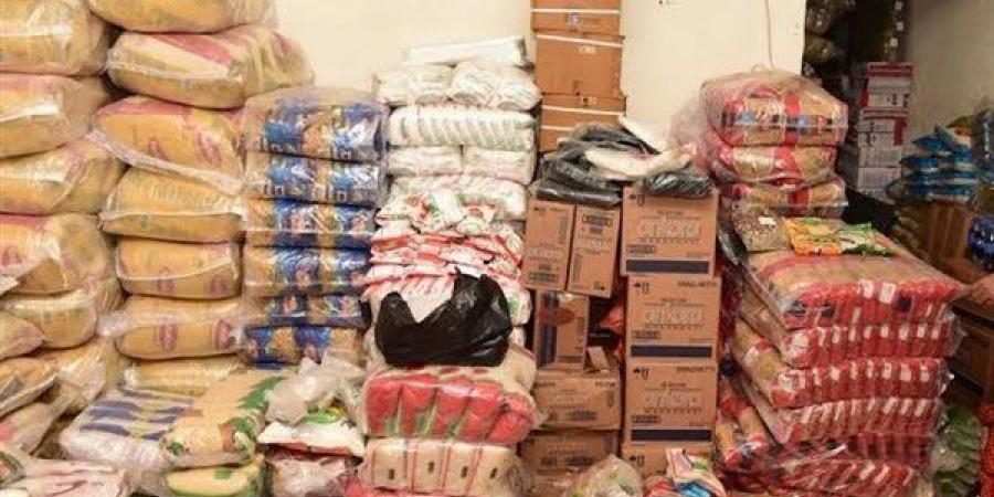 سؤال
      برلماني
      حول
      ظاهرة
      تداول
      السلع
      المغشوشة
      ومجهولة
      المصدر
      بالأسواق