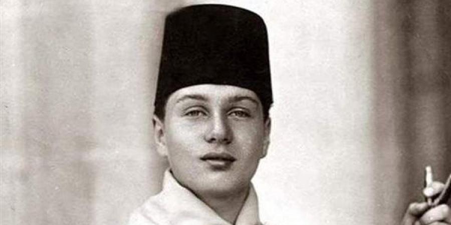 زي
      النهارده،
      كواليس
      تتويج
      الملك
      فاروق
      رسميا
      على
      عرش
      مصر