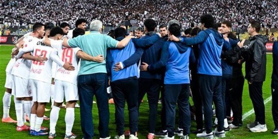 الزمالك
      يدرس
      عروض
      المعسكر
      الخارجي
      استعدادا
      للموسم
      الجديد