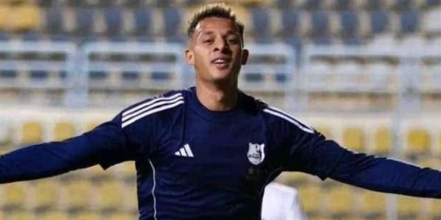 فحص
      طبي
      لصفقة
      الأهلي
      الجديدة
      بعد
      الإصابة
      أمام
      لافيينا