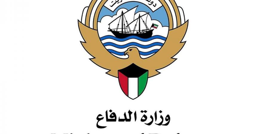  وزارة الدفاع الكويتية: تدمير طائرات مسيرة معادية داخل المجال الجوي