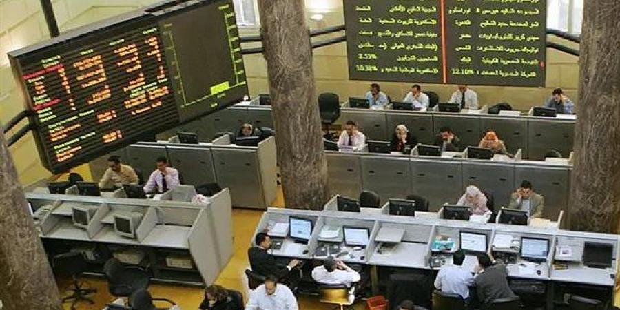 91.6
      %
      صافي
      تعاملات
      المصريين
      بالبورصة
      خلال
      تداولات
      شهر
      يوليو