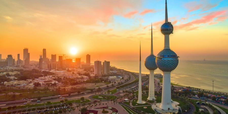 الكويت تدين استمرار العدوان الإيراني واستهدافه منشآت حيوية ومدنية