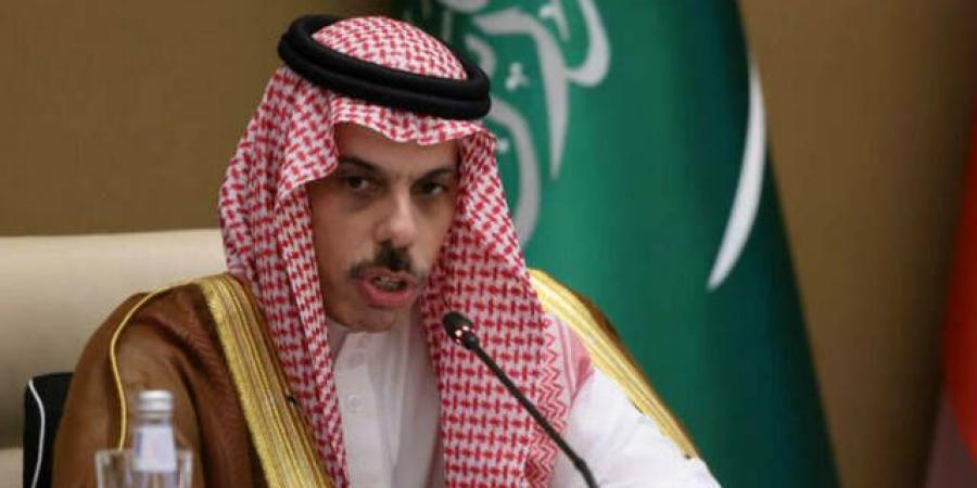 السعودية
      والكويت
      تؤكدان
      أهمية
      التنسيق
      الدبلوماسي
      لحماية
      حرية
      الملاحة