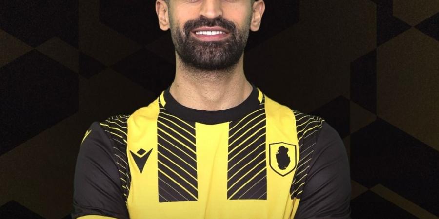  نادي قطر يعلن رحيل لاعبه الأردني نزار الرشدان