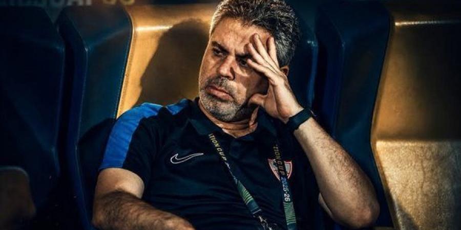 معتمد
      جمال
      يجتمع
      بحراس
      الزمالك..
      ورسالة
      خاصة
      قبل
      انطلاق
      الموسم