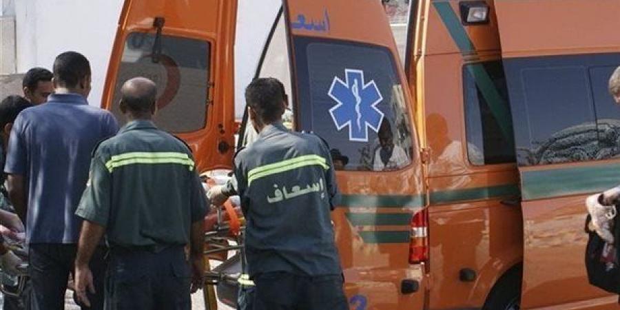 إصابة
      سيدة
      إثر
      انهيار
      شرفة
      منزل
      بمنطقة
      كدوان
      في
      المنيا