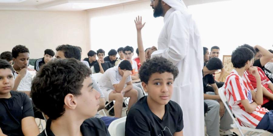 توعية «شباب العربي» بترشيد استخدام الأجهزة الإلكترونية