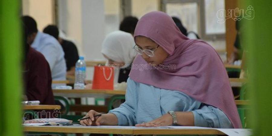 لو
      لسه
      مقدمتش،
      قواعد
      القبول
      بالكليات
      التي
      تشترط
      اجتياز
      اختبارات
      القدرات