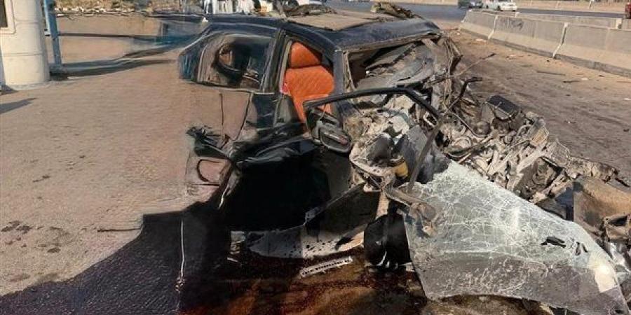 ماتت
      مع
      طفليها
      ونجى
      الابن
      الأكبر،
      مأساة
      طبيبة
      توفيت
      على
      الطريق