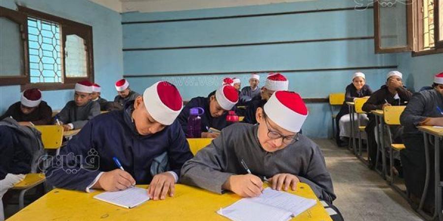 تطوير وتعديل وحذف، أبرز التعديلات على مناهج المعاهد الأزهرية في العام الدراسي الجديد (صور)