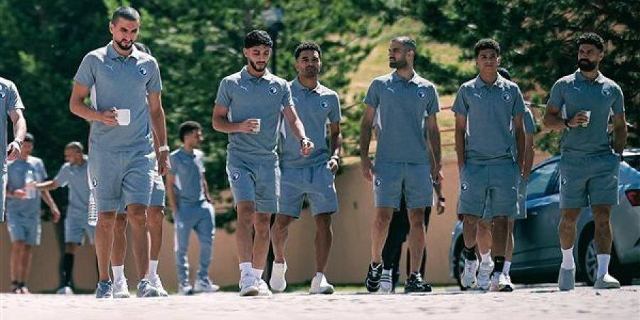 موعد
      مباراة
      بيراميدز
      والعربي
      الكويتي
      الودية