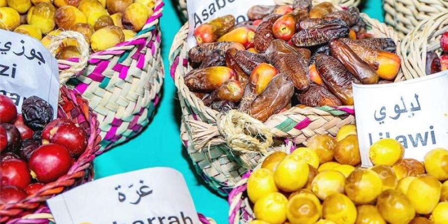 البلدية تكشف عن بيع نحو108 آلاف كيلوغرام من الرطب خلال الأيام التسعة الأولى من مهرجان الرطب