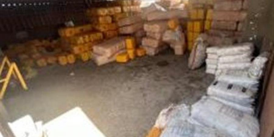 إحباط محاولة لطرح 84 طنا، نهاية مصنع غير مرخص يبع زيوت الطعام المغشوشة بالمنوفية