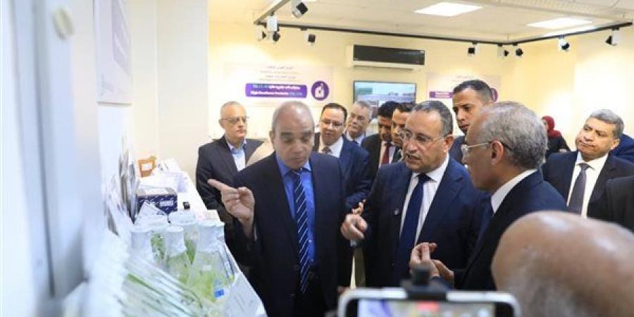 وزير التعليم العالي: فلسفة المراكز البحثية ترتكز على ربط المخرجات العلمية بالصناعة