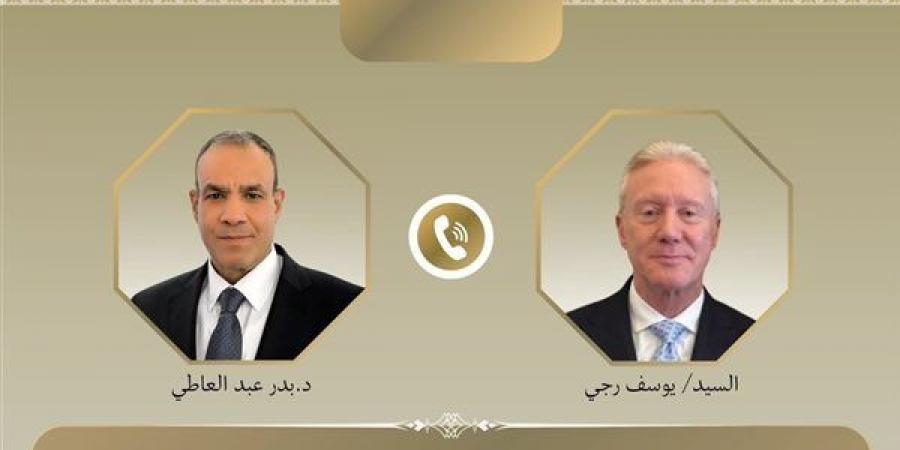وزير الخارجية يبحث مع نظيره اللبناني هاتفيا مستجدات الأوضاع في المنطقة