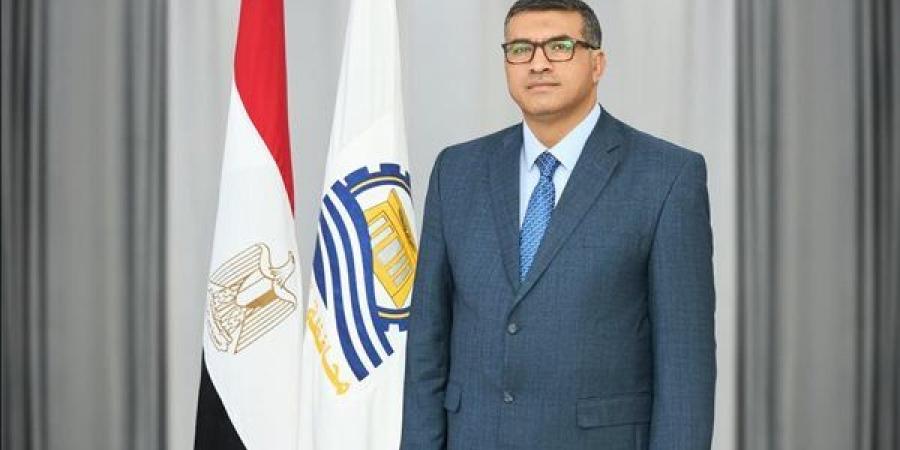 في اليوم العالمي للشباب، توفير 650 فرصة عمل في قنا