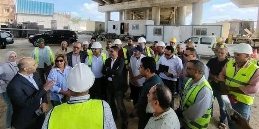 وزيرة الإسكان تتابع تنفيذ عدد من مشروعات الطرق والكباري بالإسكندرية وكفر الشيخ