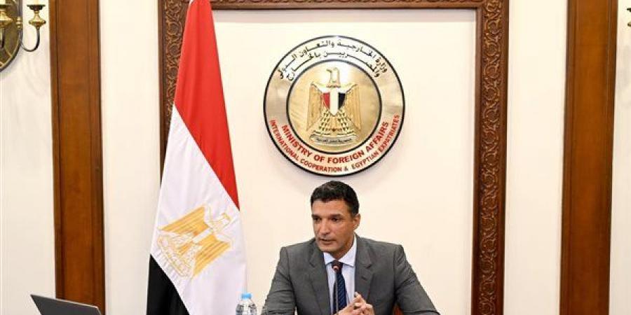 وزير الصناعة يستعرض الاستراتيجية المصرية 2030 لزيادة الصادرات