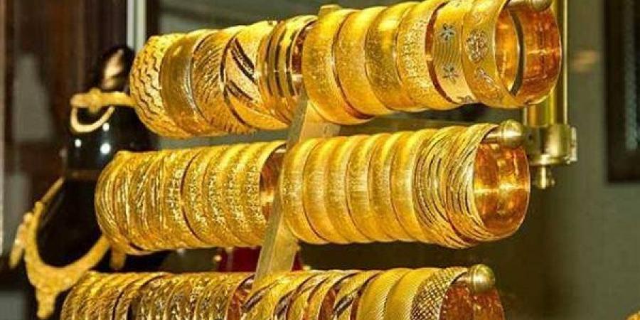 أخبار الاقتصاد اليوم: مفاجآت في أسعار الذهب والفضة بالصاغة.. تراجع الدولار بتعاملات اليوم بالبنوك.. قفزة جديدة للنفط في الأسواق العالمية
