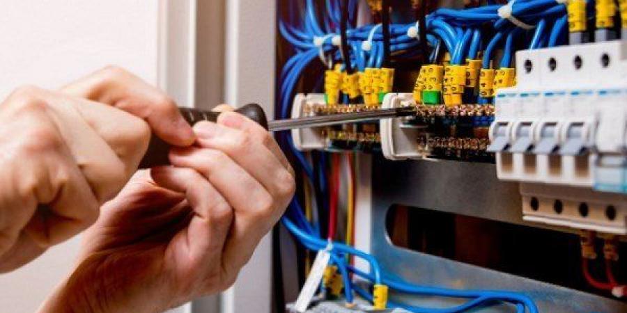 خطوات وشروط التظلم على غرامات محاضر سرقة التيار الكهربائي