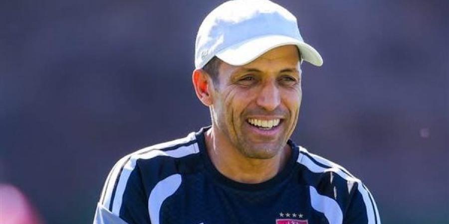 عموتة يجتمع مع لاعبي الأهلي بعد السقوط أمام يوروبا الإسباني (تفاصيل)