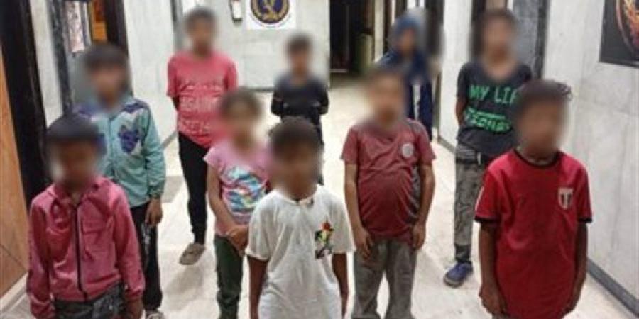 بعد استغلالهم في التسول وبيع السلع، الداخلية تنقذ 13 طفلًا من قبضة 13 متهمًا بالجيزة