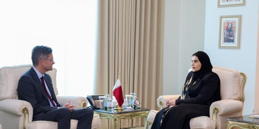 وزير الدولة للتعاون الدولي تجتمع مع السفير الألماني