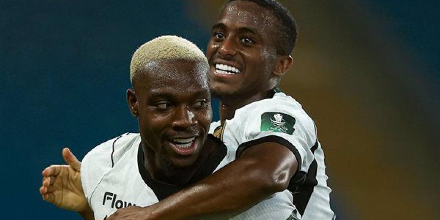 الاتحاد يعبر النجمة 3-0 ويتأهل لثمن نهائي كأس خادم الحرمين الشريفين (صور)
