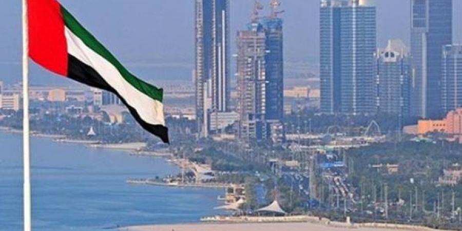 الخارجية توضح حقيقة استغناء الإمارات عن العمالة المصرية (فيديو)