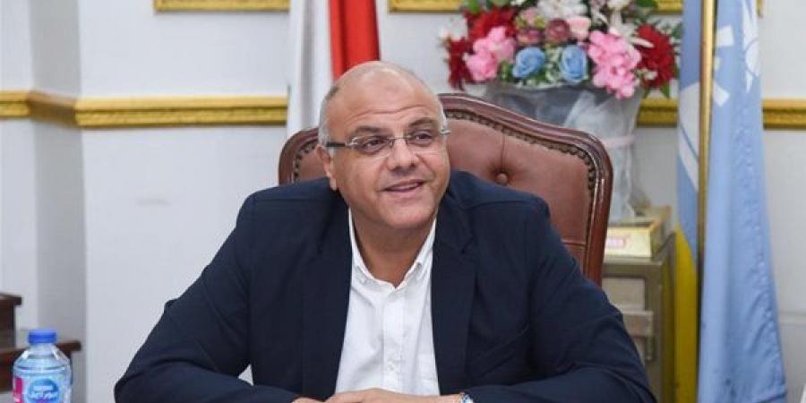 محافظ الإسكندرية: توفير 5 فرص عمل للشباب بينها 3 لذوي الهمم