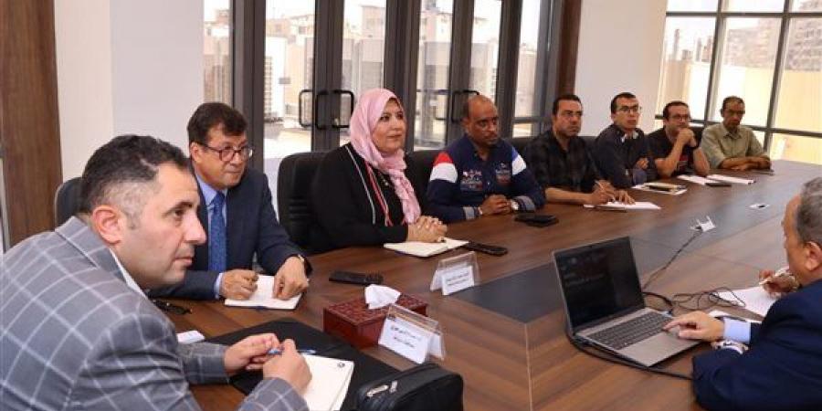 لحماية رأس البر من التسونامي.. محافظ دمياط يتفق مع اليونسكو على منظومة إنذار مبكر