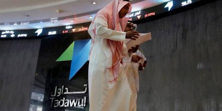 أسهم التجزئة والصناعة تتصدر مكاسب السوق السعودي بنهاية جلسة الخميس