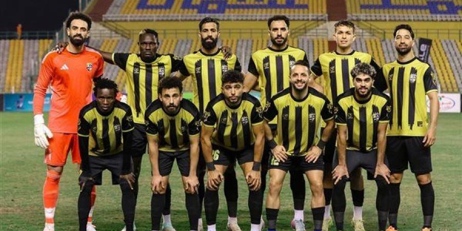 شوط أول سلبي بين طلائع الجيش والمقاولون في الدوري