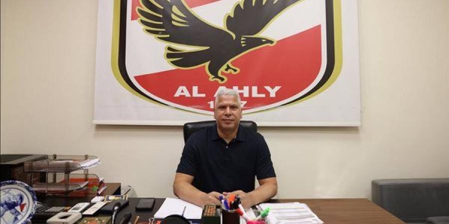 «ثابت البطل الجديد»، جماهير الأهلي توجه رسالة خاصة إلى وائل جمعة (فيديو)