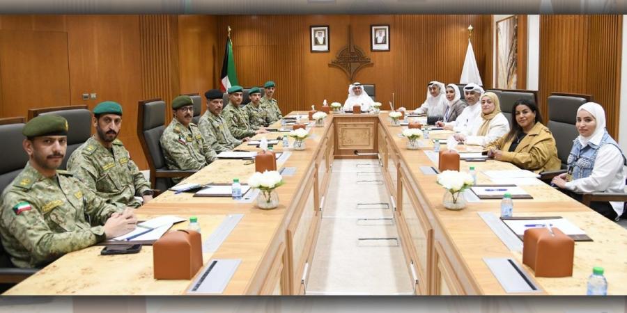 «التطبيقي» والحرس الوطني يبحثان إعداد برامج تدريب