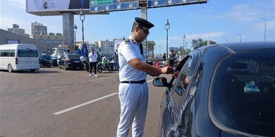 ضبط 113 ألف مخالفة مرورية وفحص 1112 سائق للكشف عن المخدرات خلال 24 ساعة