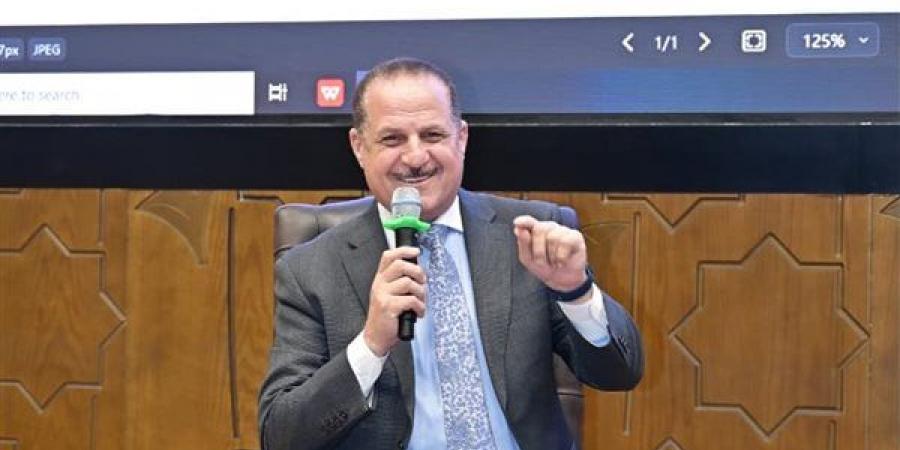 أمين الأعلى للثقافة: الذكاء الاصطناعي أداة لتعزيز قدرات الإنسان وليس بديلًا عن التفكير والإبداع