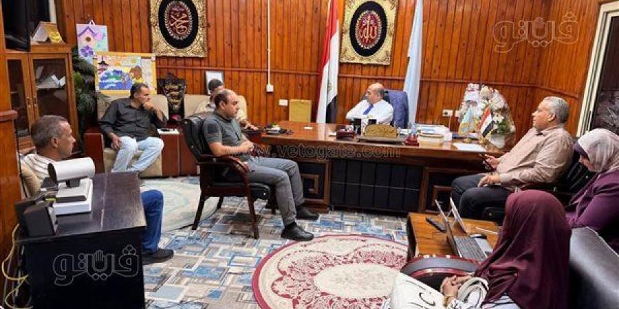 قبل انطلاق الدراسة.. تعليم مطروح يوجه بإعادة توزيع المعلمين وسد العجز