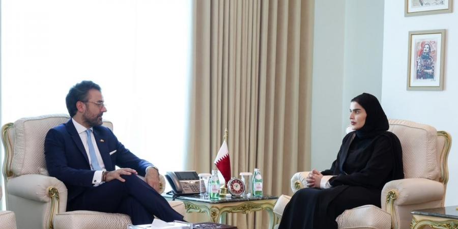 وزير الدولة للتعاون الدولي تجتمع مع سفير إسبانيا